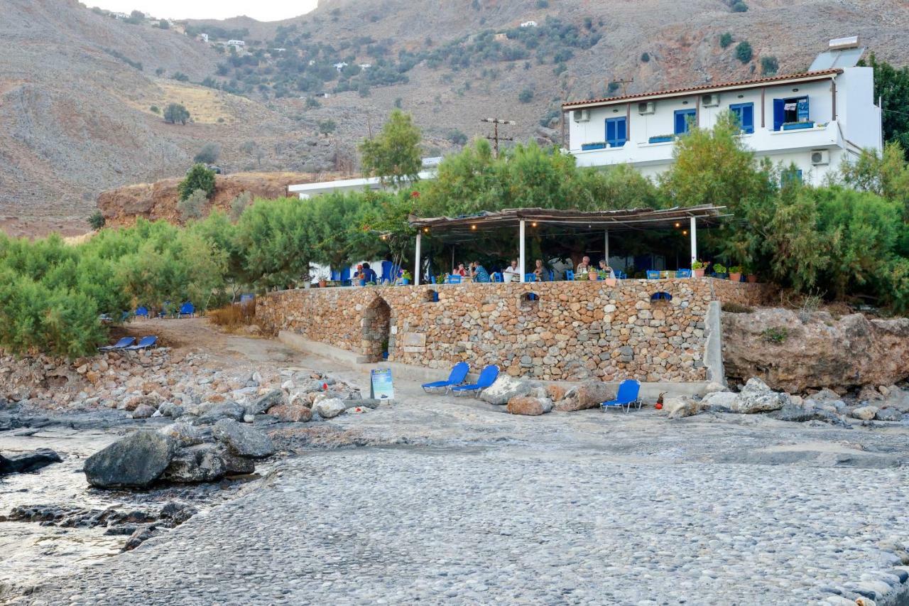 Taverna Akrogiali Loutró Extérieur photo